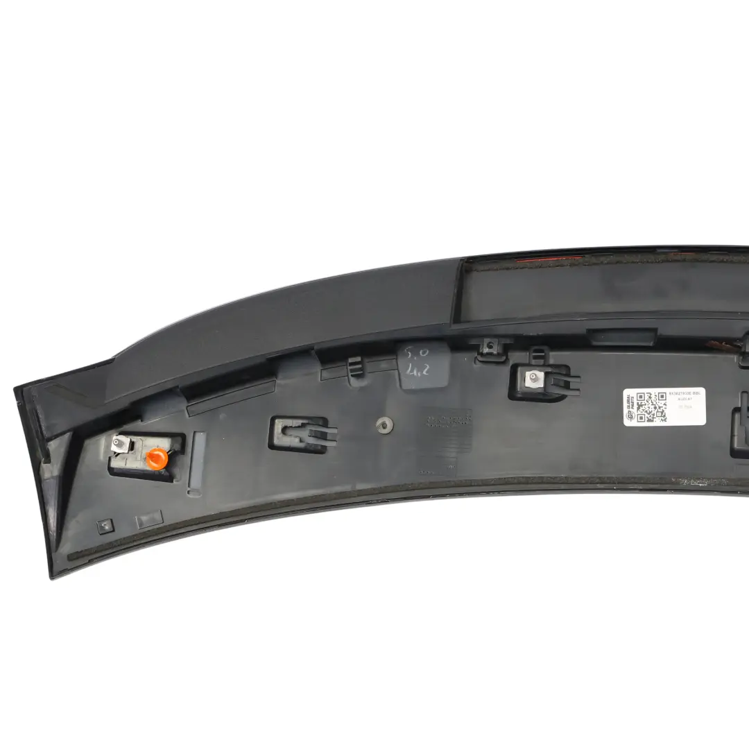 Becquet Coffre Arrière Finition Noir Brillant Métallisé – Y9B pour Audi A1 8X à propos du numéro de pièce 8X3827933E Audi A1 8X Becquet Coffre Arrière Finition Noir Brillant Métallisé – Y9B - SKU 8X3827933E-BBL - Numéro de pièce 8X3827933E