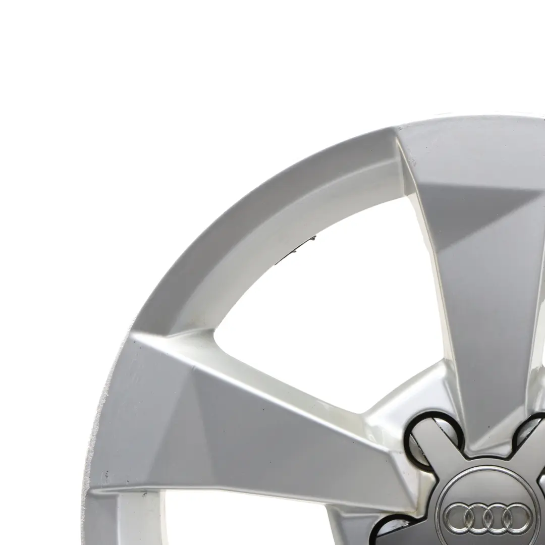 Srebrna Felga Aluminiowa 16" 7J ET:34 Star Spoke do Audi A1 8X o numerze 8XA601025A Audi A1 8X Srebrna Felga Aluminiowa 16" 7J ET:34 Star Spoke - SKU 8XA601025A-1 - Numer Części 8XA601025A