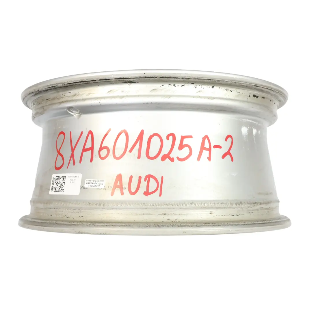 Jante en alliage argenté 16" 7J ET:34 Star Spoke pour Audi A1 8X à propos du numéro de pièce 8XA601025A Audi A1 8X Jante en alliage argenté 16" 7J ET:34 Star Spoke - SKU 8XA601025A-2 - Numéro de pièce 8XA601025A