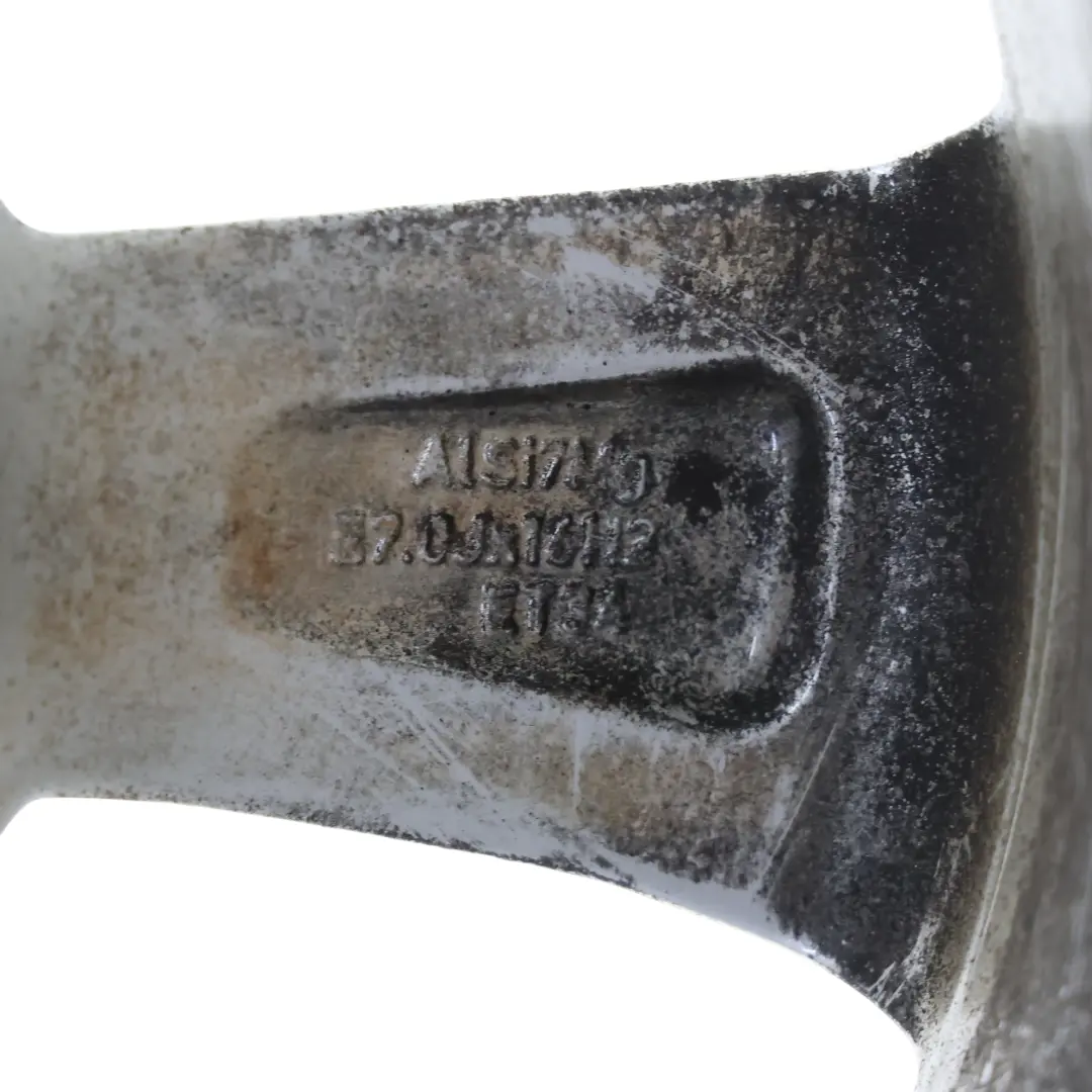 Jante en alliage argenté 16" 7J ET:34 Star Spoke pour Audi A1 8X à propos du numéro de pièce 8XA601025A Audi A1 8X Jante en alliage argenté 16" 7J ET:34 Star Spoke - SKU 8XA601025A-2 - Numéro de pièce 8XA601025A