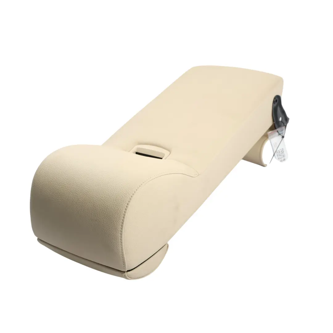 Asiento Trasero Centro Respaldo Bandeja Portavasos Crema Beige para BMW E60 con número de pieza 9126176 BMW E60 Asiento Trasero Centro Respaldo Bandeja Portavasos Crema Beige - SKU 9126176 - Número de pieza 9126176
