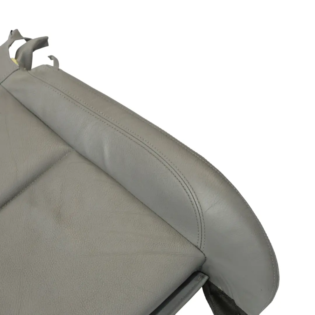 Vorderseite Basis Unterer Sitzbezug Leder Links Rechts für BMW E90 mit Teilenummer 9156463 BMW E90 Vorderseite Basis Unterer Sitzbezug Leder Links Rechts - SKU 9156463 - Teilenummer 9156463