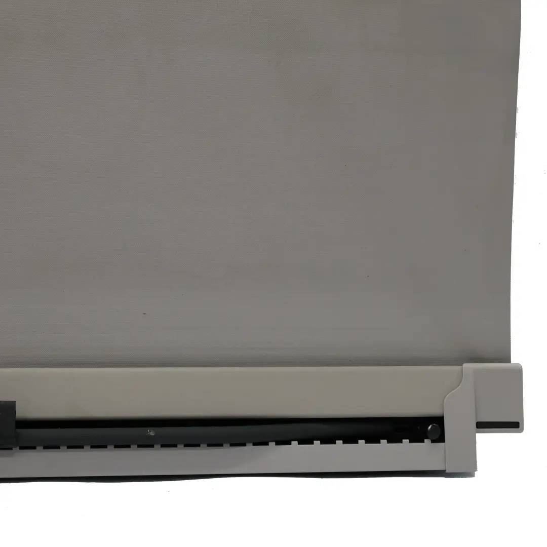 Cubierta Para Bandeja Trasera Maletero Persiana Enrollable Grau para BMW F11 Touring con número de pieza 9200682 BMW F11 Touring Cubierta Para Bandeja Trasera Maletero Persiana Enrollable Grau - SKU 9200682 - Número de pieza 9200682