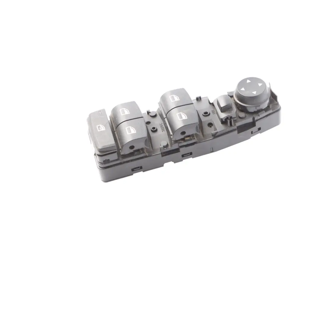 Interruptor Elevalunas Lado Derecho Conductor para BMW F10 F20 F30 con número de pieza 9208110 BMW F10 F20 F30 Interruptor Elevalunas Lado Derecho Conductor - SKU 9208110 - Número de pieza 9208110