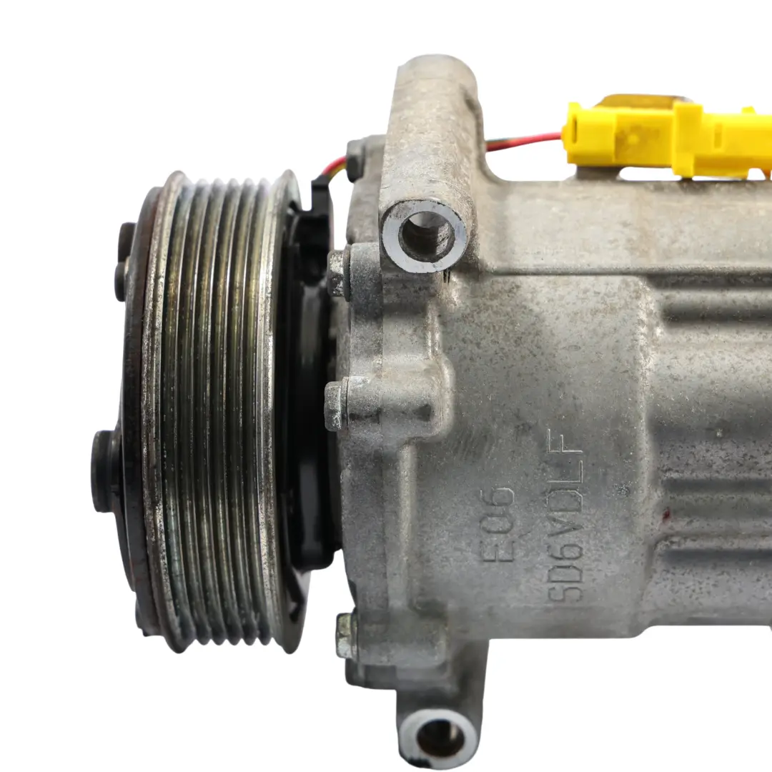 Kompresor Klimatyzacji do Mini R56 R55 R57 R60 o numerze 9223392 Mini R56 R55 R57 R60 Kompresor Klimatyzacji - SKU 9223392-2 - Numer Części 9223392