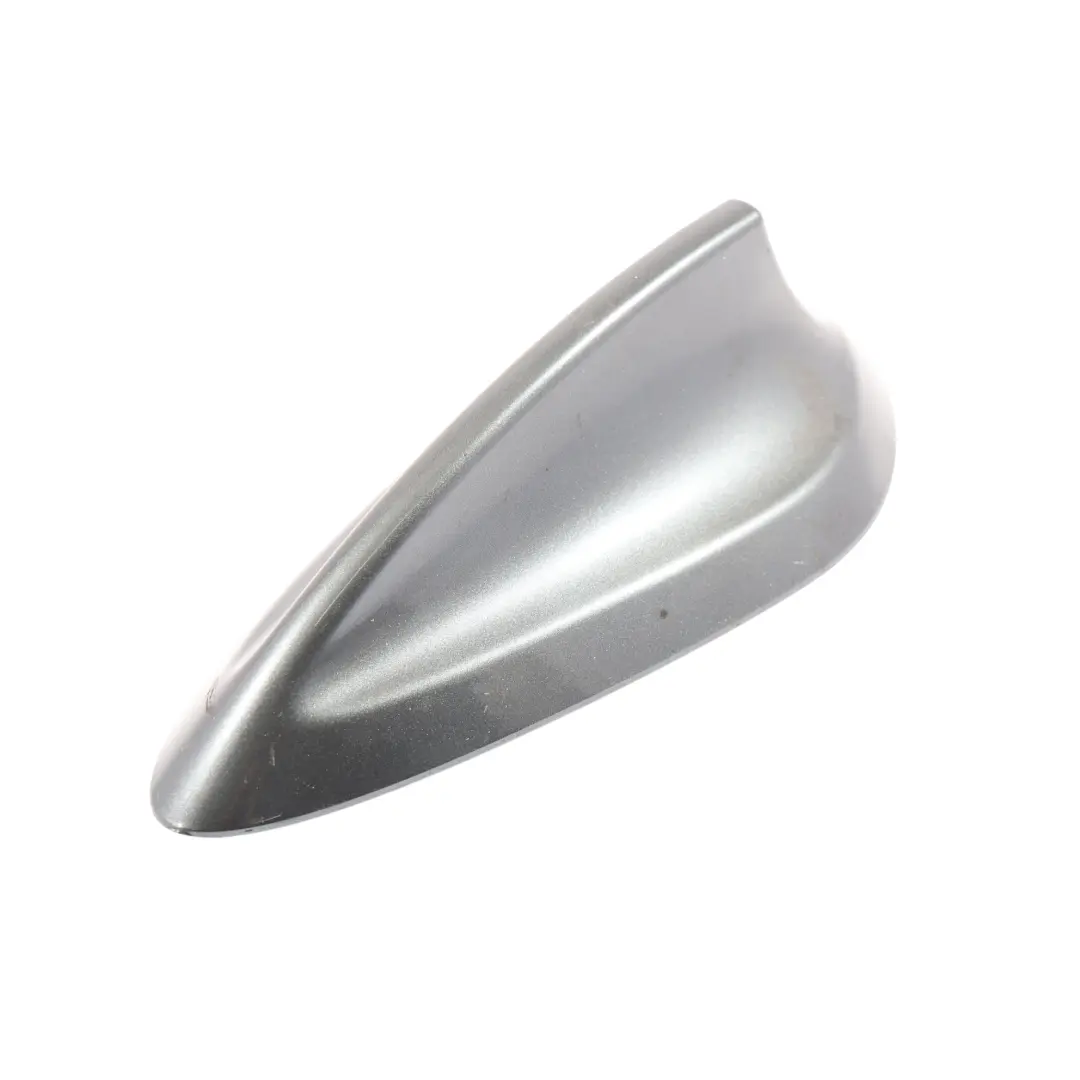 Alloggiamento Vuoto Antenna Da Tetto Mineral Grau Metallic - B39 per BMW F20 F21 F31 con numero di parte 9252257 BMW F20 F21 F31 Alloggiamento Vuoto Antenna Da Tetto Mineral Grau Metallic - B39 - SKU 9252257-MG - Numero di parte 9252257