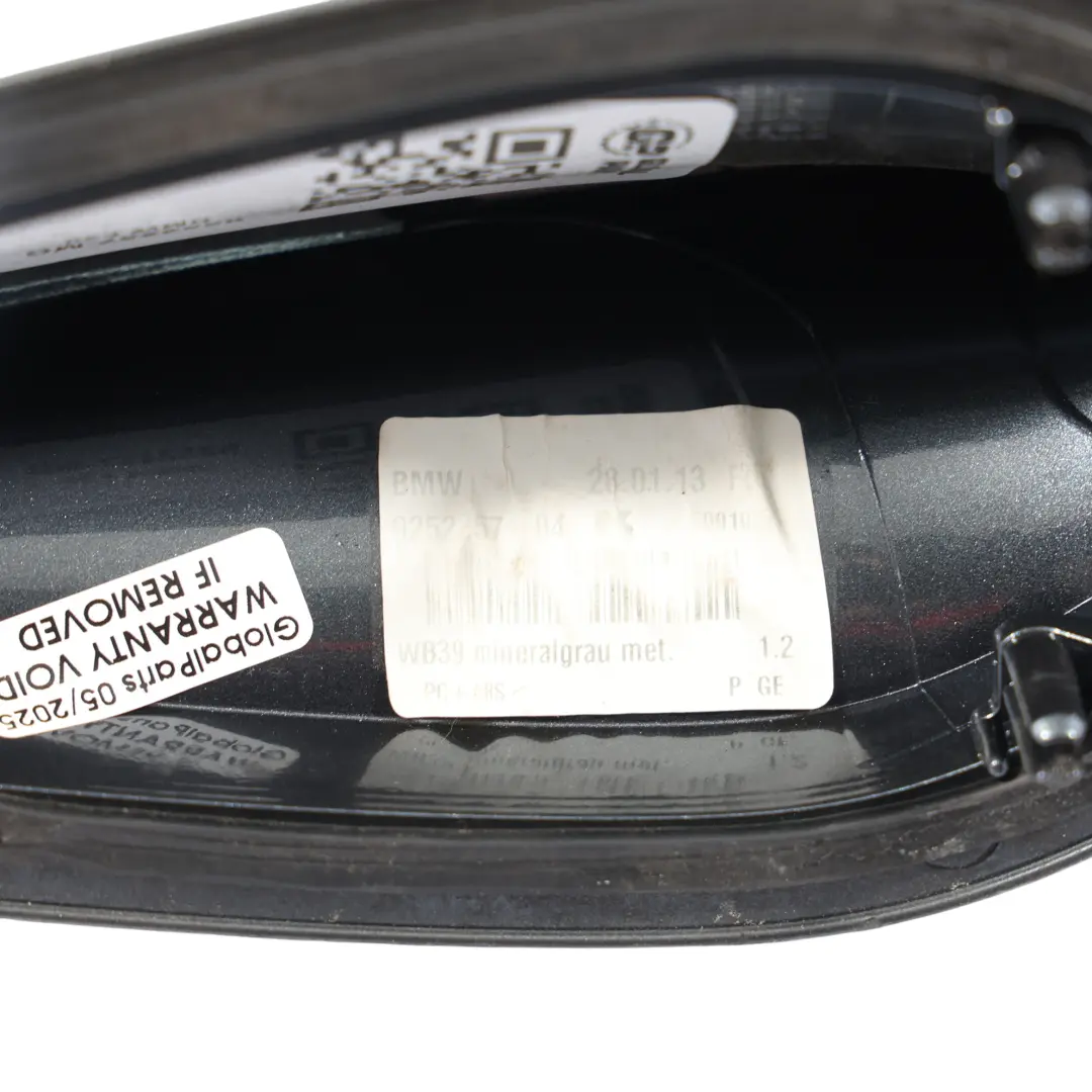 Carcasa Vacía Antena De Techo Mineral Grau Metallic - B39 para BMW F20 F21 F31 con número de pieza 9252257 BMW F20 F21 F31 Carcasa Vacía Antena De Techo Mineral Grau Metallic - B39 - SKU 9252257-MG - Número de pieza 9252257