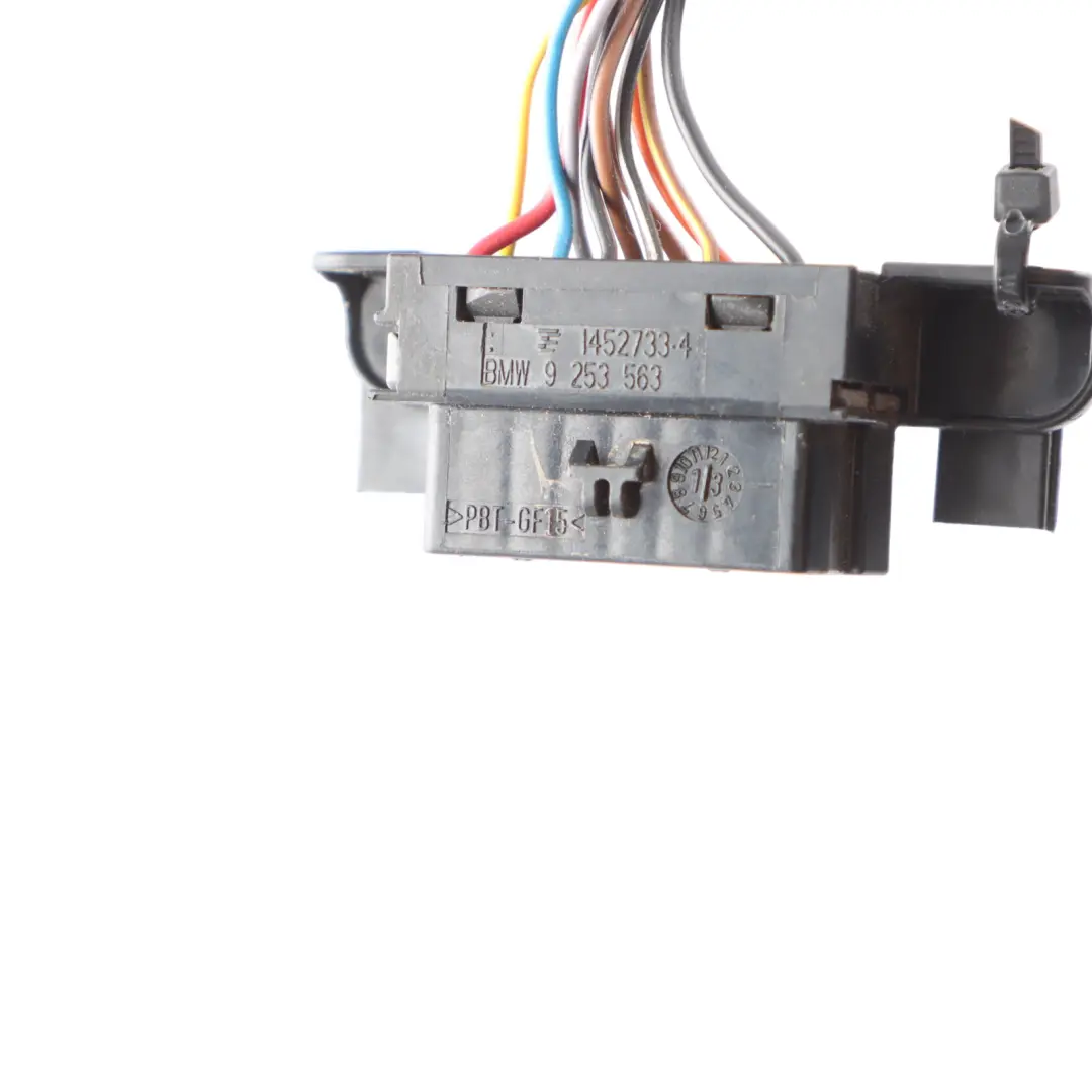 Cable Enchufe Cableado Toma De Diagnóstico OBD para BMW F20 F21 con número de pieza 9253563 BMW F20 F21 Cable Enchufe Cableado Toma De Diagnóstico OBD - SKU 9253563 - Número de pieza 9253563