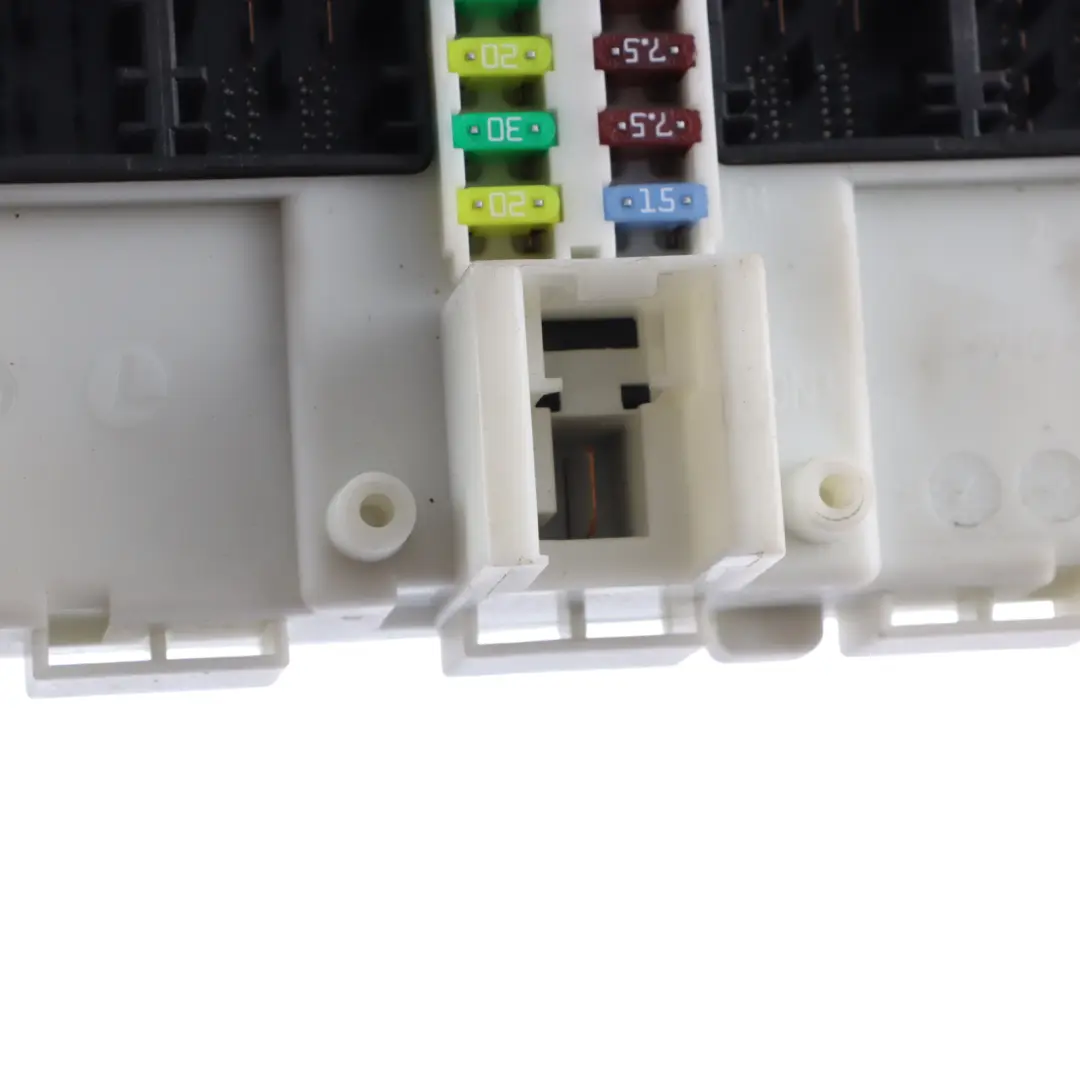 Moduł Komfortu Nadwozia FEM ECU LR01 do BMW F20 F21 F30 F31 F32 o numerze 9366407 BMW F20 F21 F30 F31 F32 Moduł Komfortu Nadwozia FEM ECU LR01 - SKU 9366407 - Numer Części 9366407