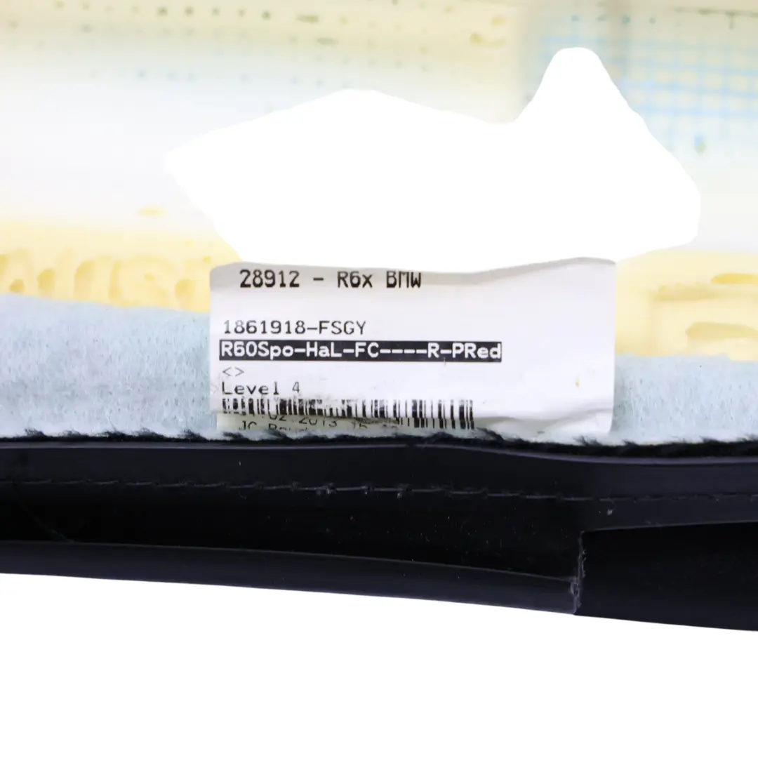 Siedzenie Siedzisko Tylne Prawe Tył Prawo Skóra Tkanina do Mini R60 o numerze 9806592 Mini R60 Siedzenie Siedzisko Tylne Prawe Tył Prawo Skóra Tkanina - SKU 9806592 - Numer Części 9806592