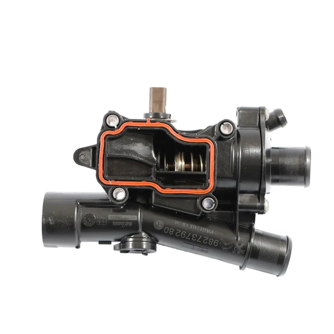 Citroen Jumper 35L Alloggiamento Termostato per con numero di parte 9827379280 Citroen Jumper 35L Alloggiamento Termostato - SKU 9827379280 - Numero di parte 9827379280