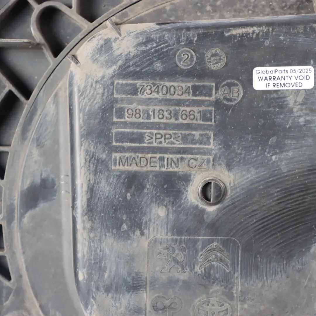 Citroen Relay III Additive Tank AdBlue Diesel Fuel Tank to with Part number 9831368480 Citroen Relay III Additive Tank AdBlue Diesel Fuel Tank - SKU 9831368480 - Part number 9831368480