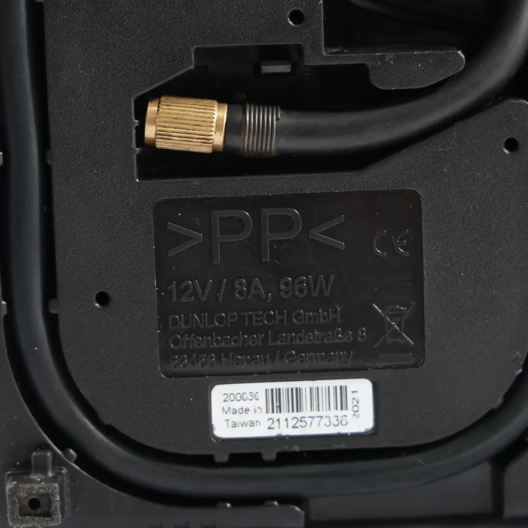 Luftkompressor Notfallwerkzeug Reifenkompressor Radpumpe für Renault Zoe mit Teilenummer 995657923R Renault Zoe Luftkompressor Notfallwerkzeug Reifenkompressor Radpumpe - SKU 995657293R - Teilenummer 995657923R