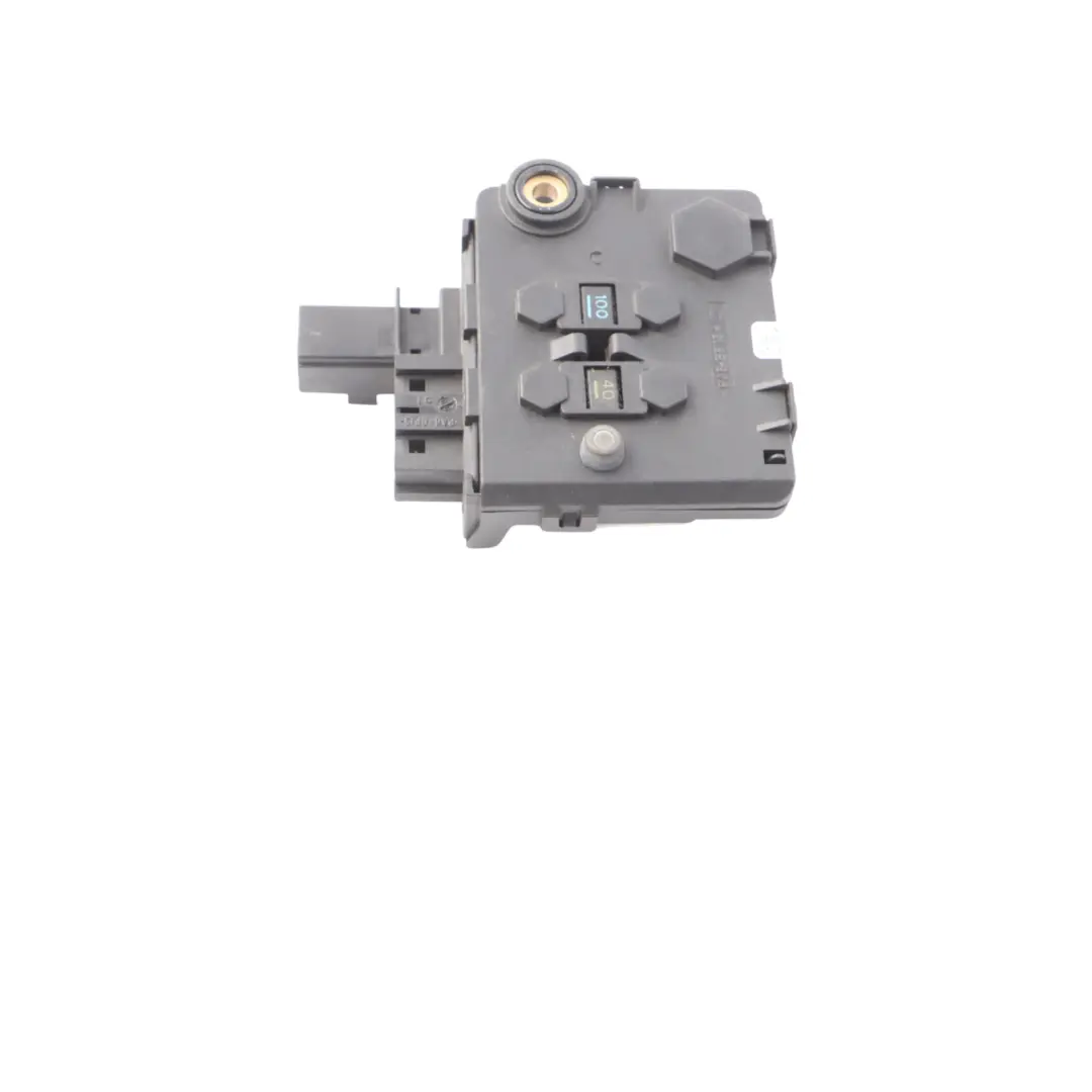 Fuse Relay Junction Box HV Battery Connector to Mercedes W220 with Part number A0005401950 Mercedes W220 Fuse Relay Junction Box HV Battery Connector - SKU A0005401950 - Part number A0005401950