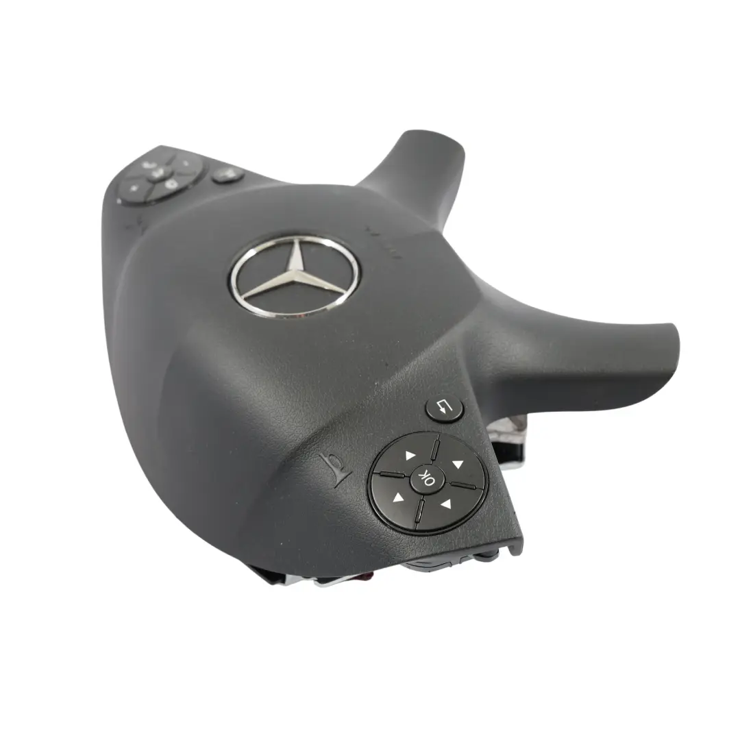 Poduszka Powietrzna Airbag Kierowcy do Mercedes W204 o numerze A0008605602 Mercedes W204 Poduszka Powietrzna Airbag Kierowcy - SKU A0008605602-1 - Numer Części A0008605602