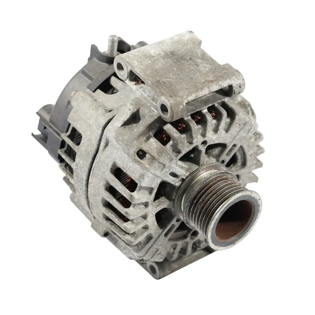Alternator Mercedes W166 W213 C292 OM651 Generator 14V 250A to with Part number A0009060903 Alternator Mercedes W166 W213 C292 OM651 Generator 14V 250A - SKU A0009060903 - Part number A0009060903