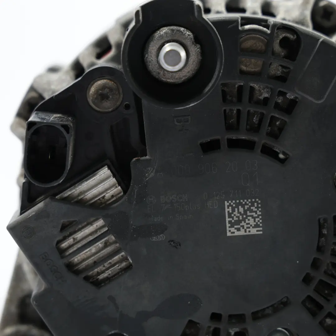 Alternator Generator Mercedes W204 W207 Petrol Engine Bosch 150A to with Part number A0009062003 Alternator Generator Mercedes W204 W207 Petrol Engine Bosch 150A - SKU A0009062003 - Part number A0009062003