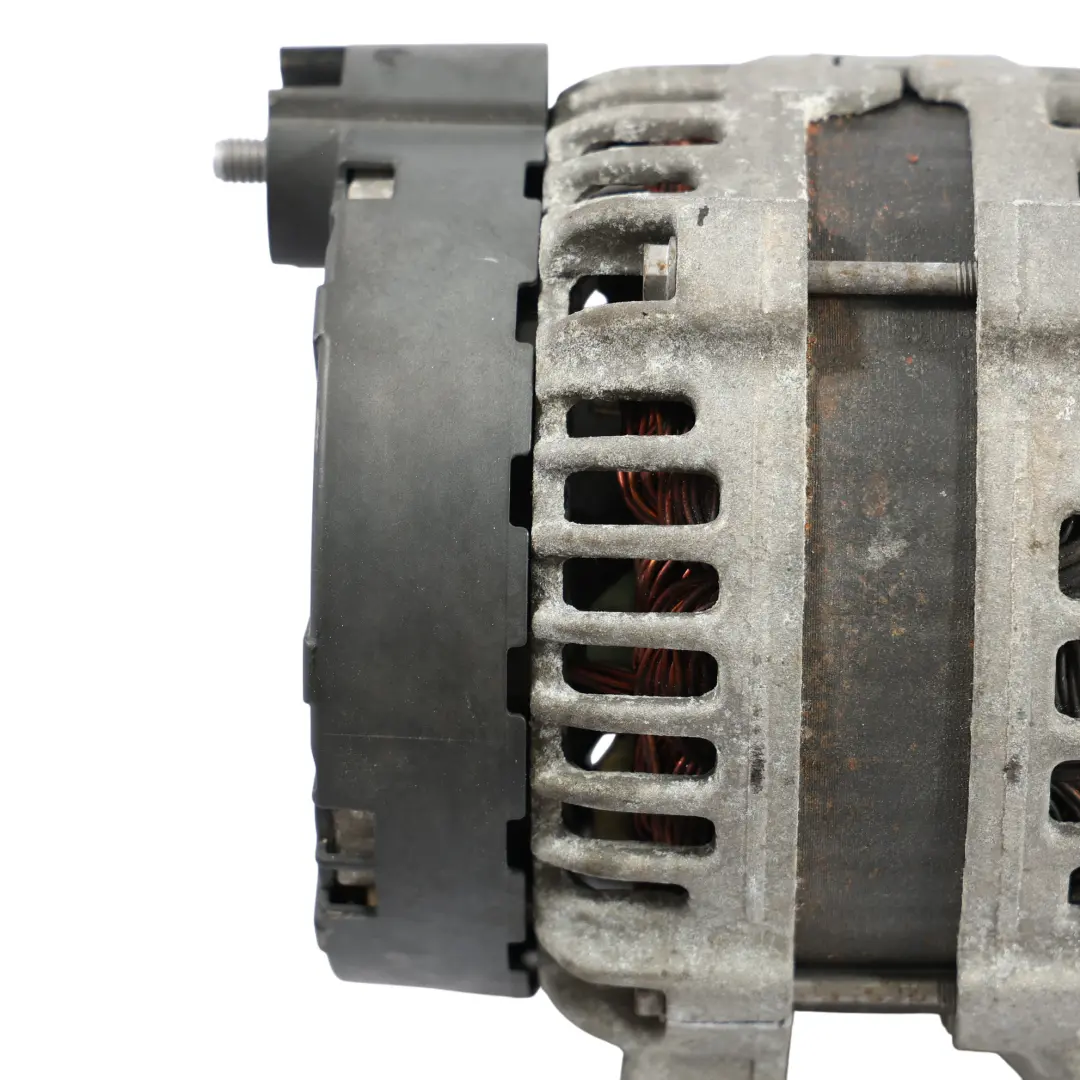 Mercedes W204 W207 Alternator Prądnica Bosch 150A Benzyna - SKU A0009062003 - Numer Części A0009062003