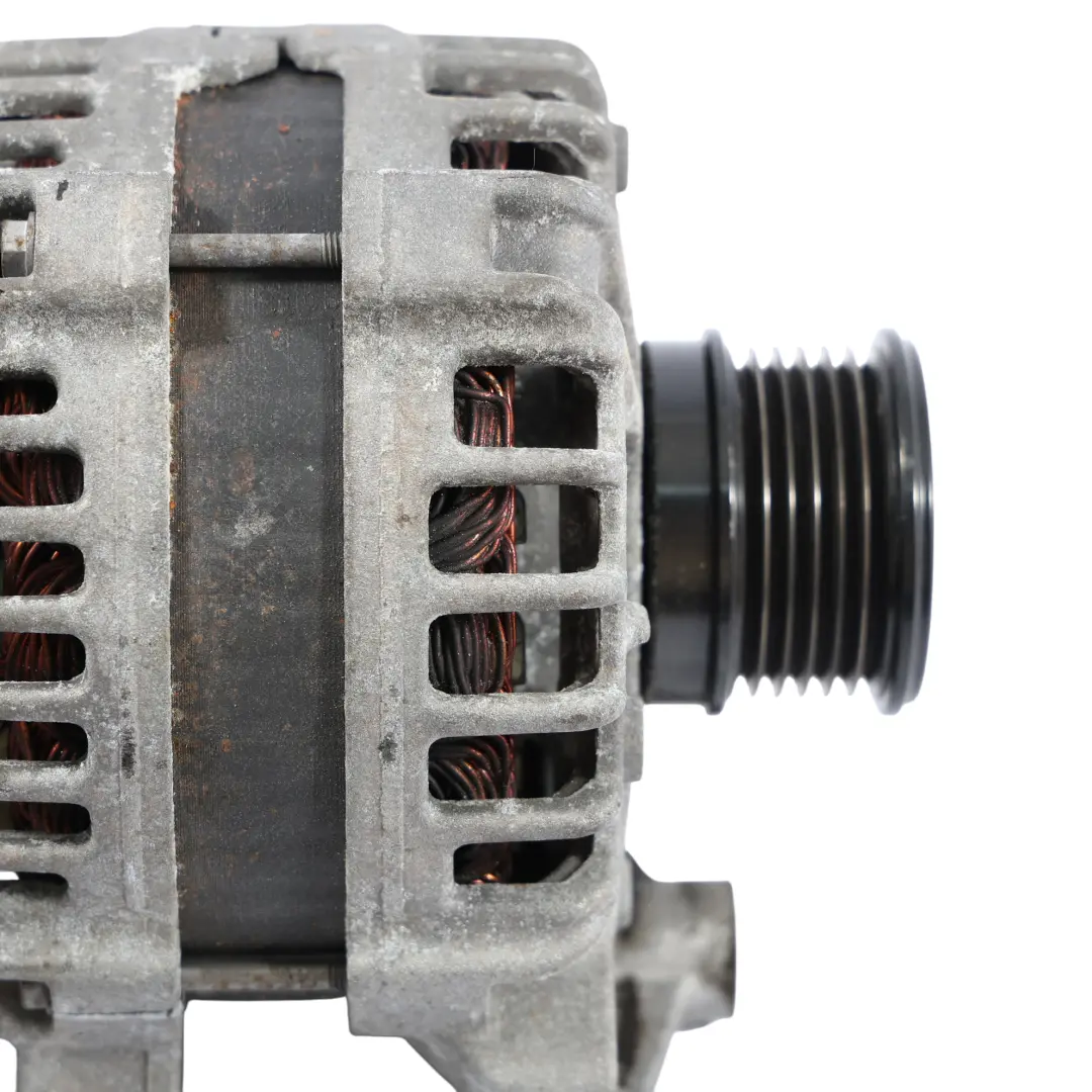 Lichtmaschine Generator Mercedes W204 W207 Benzinmotor Bosch 150A für mit Teilenummer A0009062003 Lichtmaschine Generator Mercedes W204 W207 Benzinmotor Bosch 150A - SKU A0009062003 - Teilenummer A0009062003