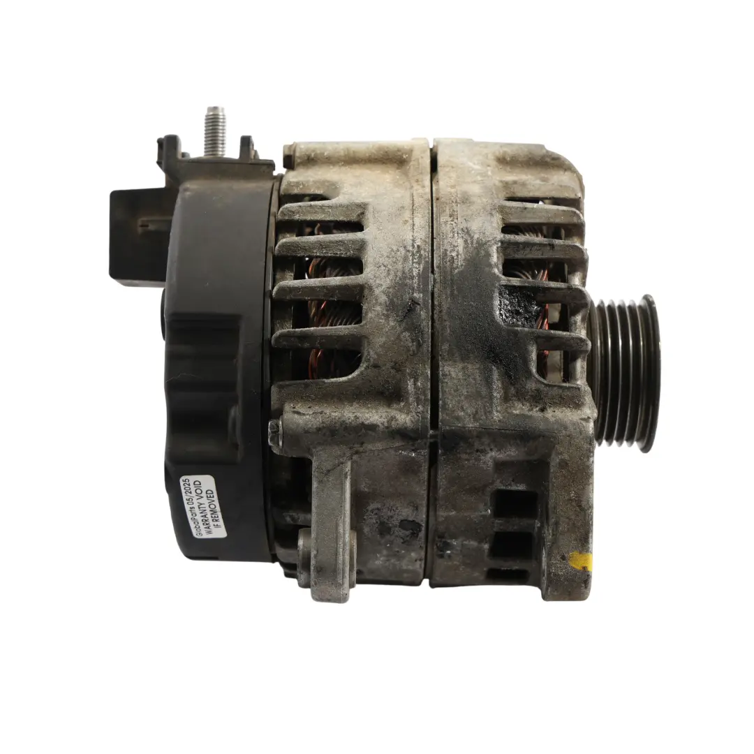 W907 Alternator Generator Engine Diesel 250A 14V to Mercedes Sprinter with Part number A0009068302 Mercedes Sprinter W907 Alternator Generator Engine Diesel 250A 14V - SKU A0009068302 - Part number A0009068302