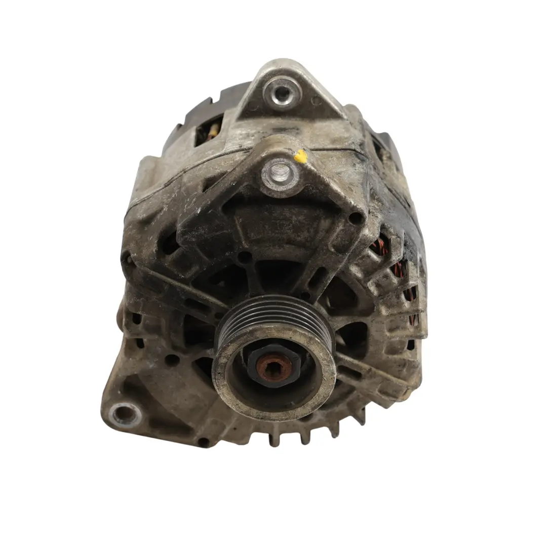 W907 Alternator Generator Diesel 250A 14V do Mercedes Sprinter o numerze A0009068302 Mercedes Sprinter W907 Alternator Generator Diesel 250A 14V - SKU A0009068302 - Numer Części A0009068302