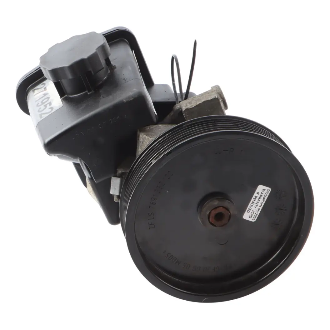Steering Pump Mercedes W204 W211 Hydraulic Unit to Power with Part number A0034664201 Power Steering Pump Mercedes W204 W211 Hydraulic Unit - SKU A0034664201 - Part number A0034664201