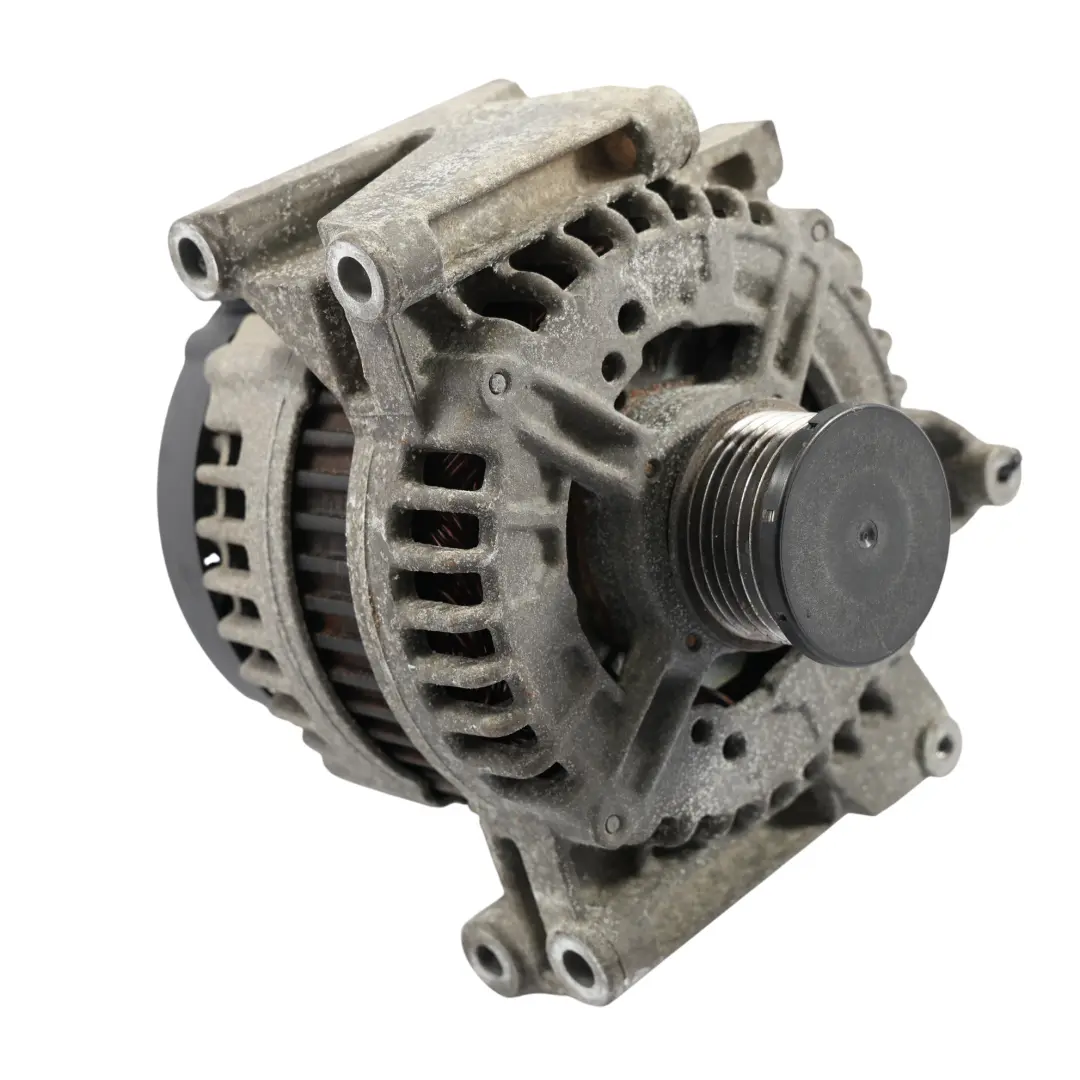  Alternador Generador Mercedes W204 W211 OM646 Diesel Bosch 180A - SKU A0131549002 - Número de pieza A0131549002
