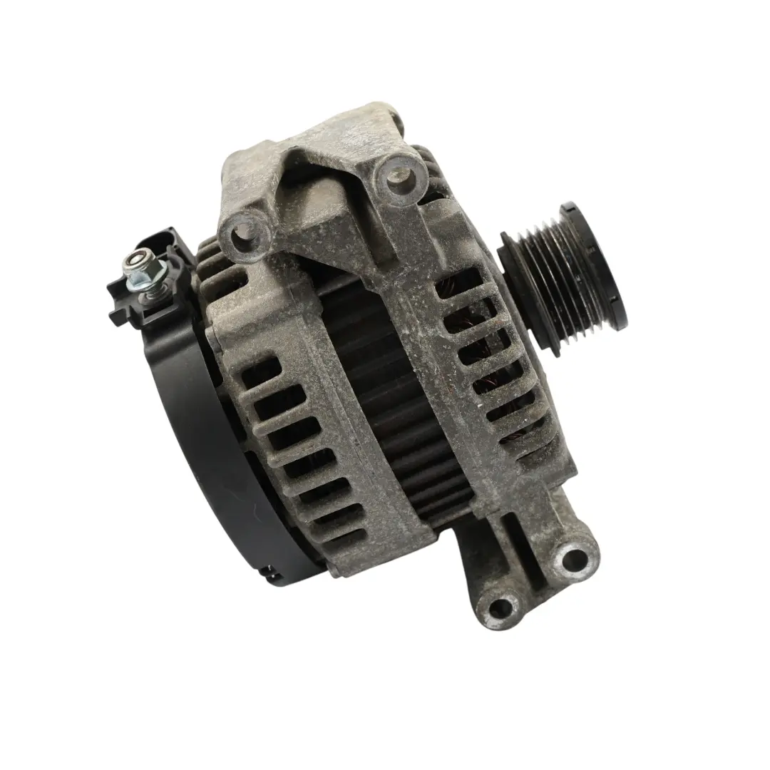 Alternator Generator Mercedes W204 W211 OM646 Diesel Bosch 180A to with Part number A0131549002 Alternator Generator Mercedes W204 W211 OM646 Diesel Bosch 180A - SKU A0131549002 - Part number A0131549002