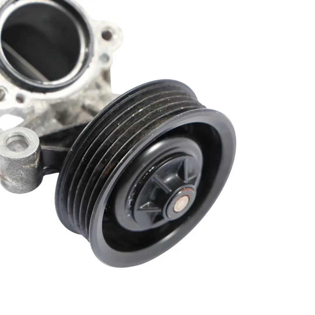 A45 AMG Pompe À Eau Refroidissement Moteur pour Mercedes C117 X156 W176 à propos du numéro de pièce A1332000001 Mercedes C117 X156 W176 A45 AMG Pompe À Eau Refroidissement Moteur - SKU A1332000001-1 - Numéro de pièce A1332000001