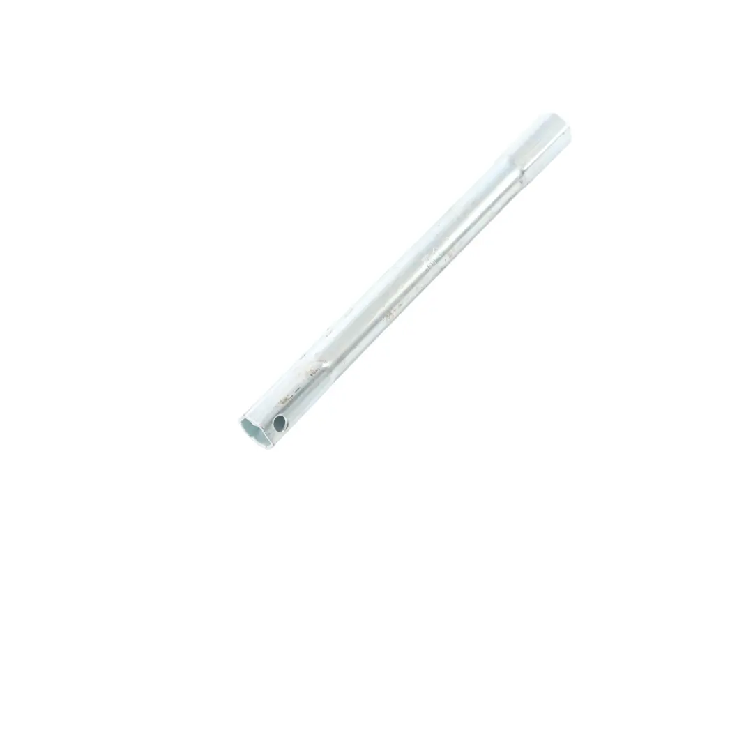 Socket Wrench Repair Tool to Mercedes W220 with Part number A1405810201 Mercedes W220 Socket Wrench Repair Tool - SKU A1405810201 - Part number A1405810201