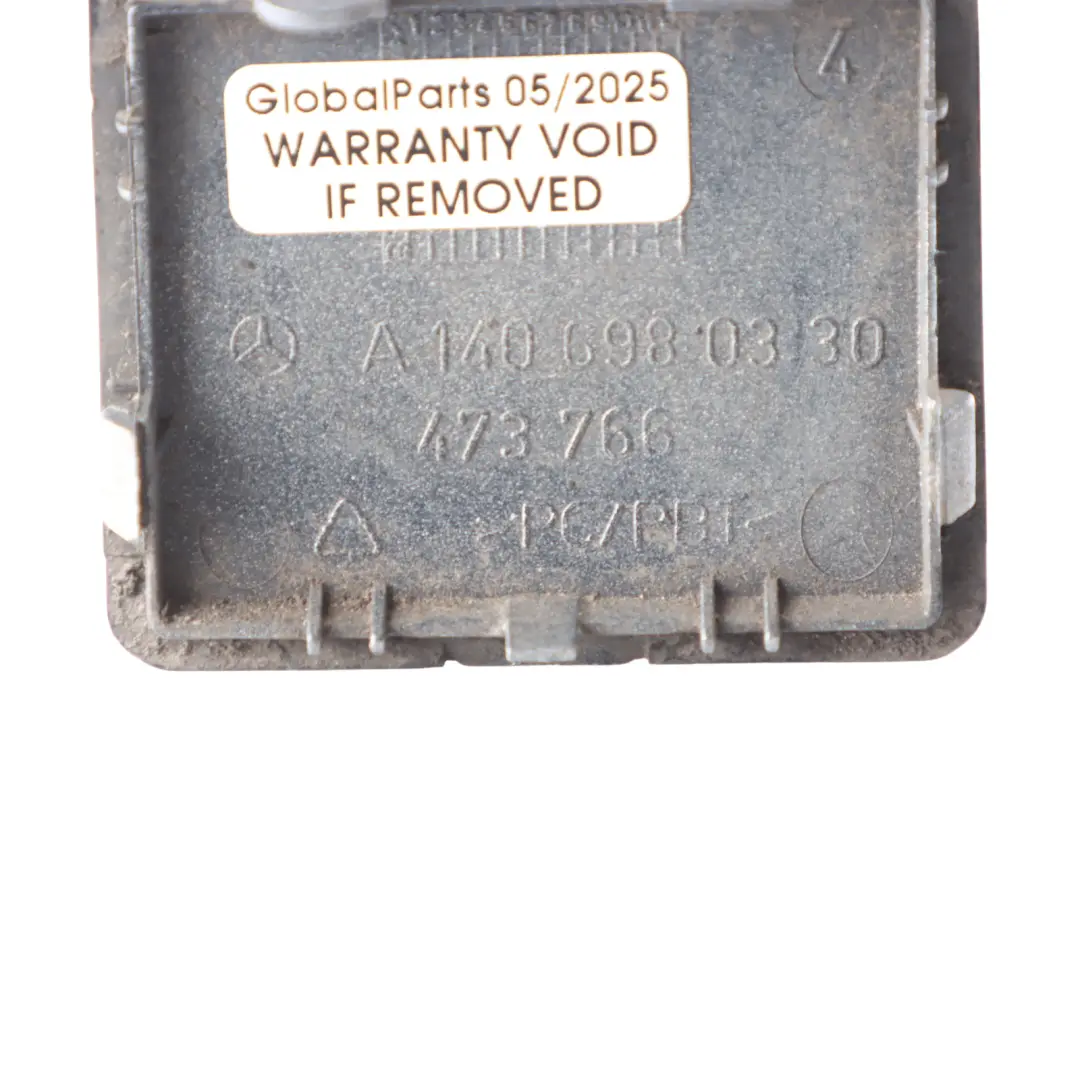 Mercedes W220 Delantera Derecha Jacking Cubre Embellecedor Plata Brillante - 744 - SKU A1406980330-BRS - Número de pieza A1406980330