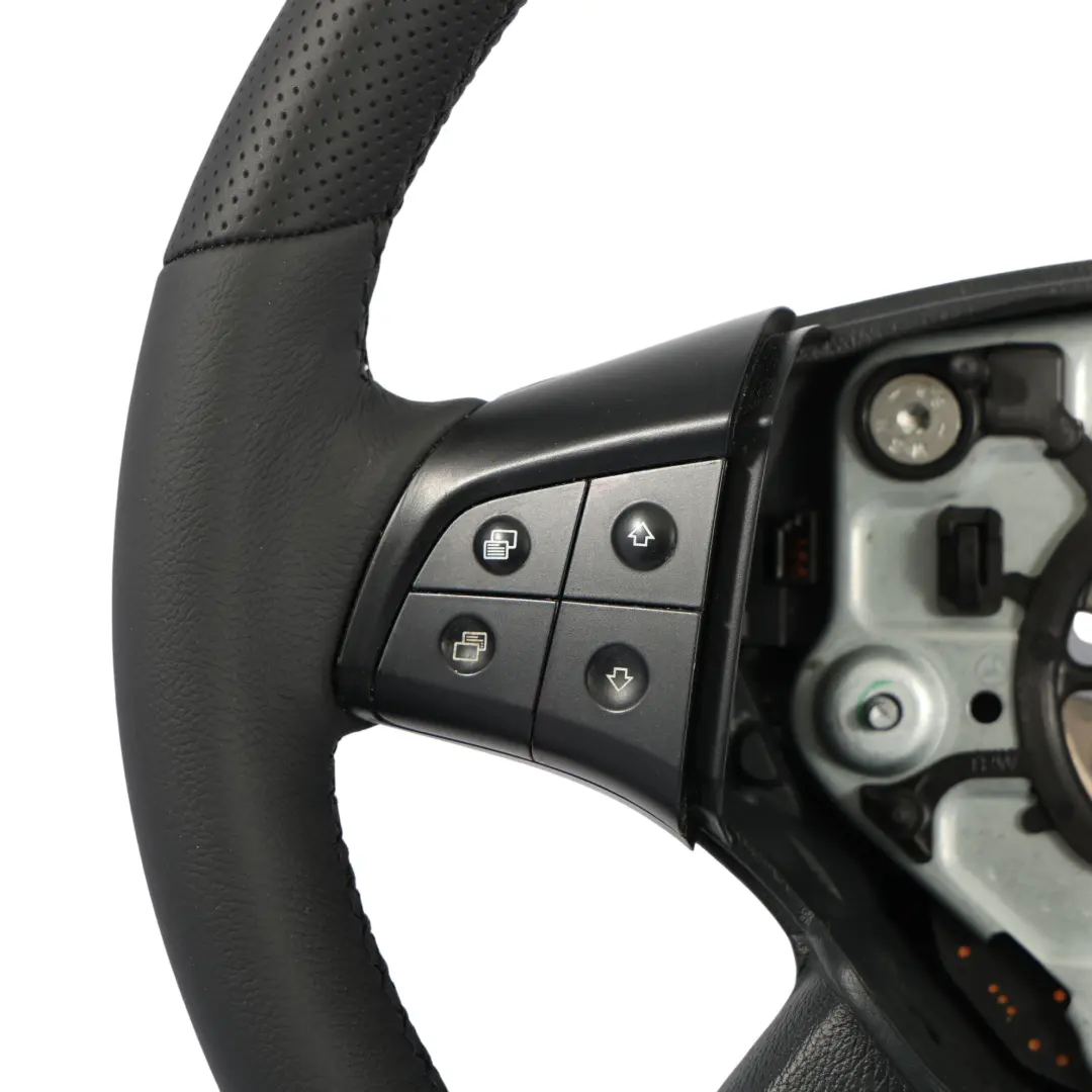 Neues Leder Schwarz Lenkrad mit Schwarz Fäden für Mercedes W245 mit Teilenummer A1644601403 Mercedes W245 Neues Leder Schwarz Lenkrad mit Schwarz Fäden - SKU A1644601403-1 - Teilenummer A1644601403