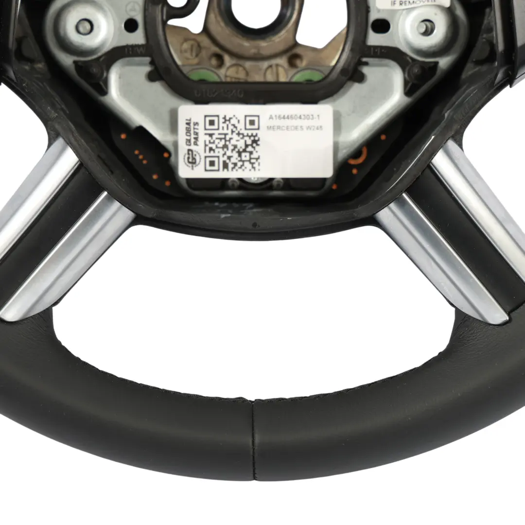 NUOVO Volante In Pelle Nera Con Filettature Nere per Mercedes W245 con numero di parte A1644604303 Mercedes W245 NUOVO Volante In Pelle Nera Con Filettature Nere - SKU A1644604303-1 - Numero di parte A1644604303