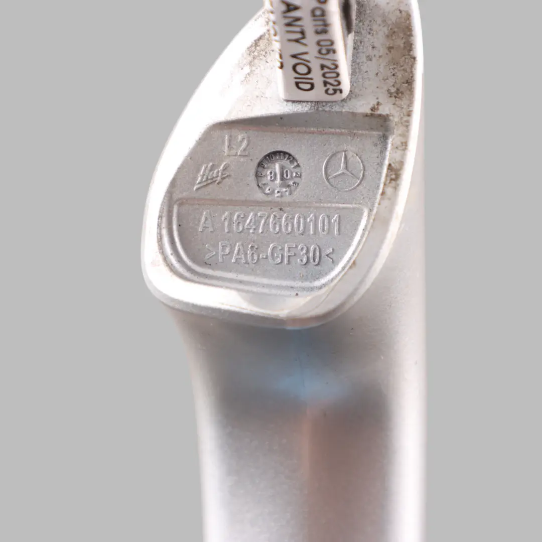 Mercedes W164 W251 Tirador Puerta Trasero Izquierdo Plata Iridio Metalico - SKU A1647660101-IRS - Número de pieza A1647660101