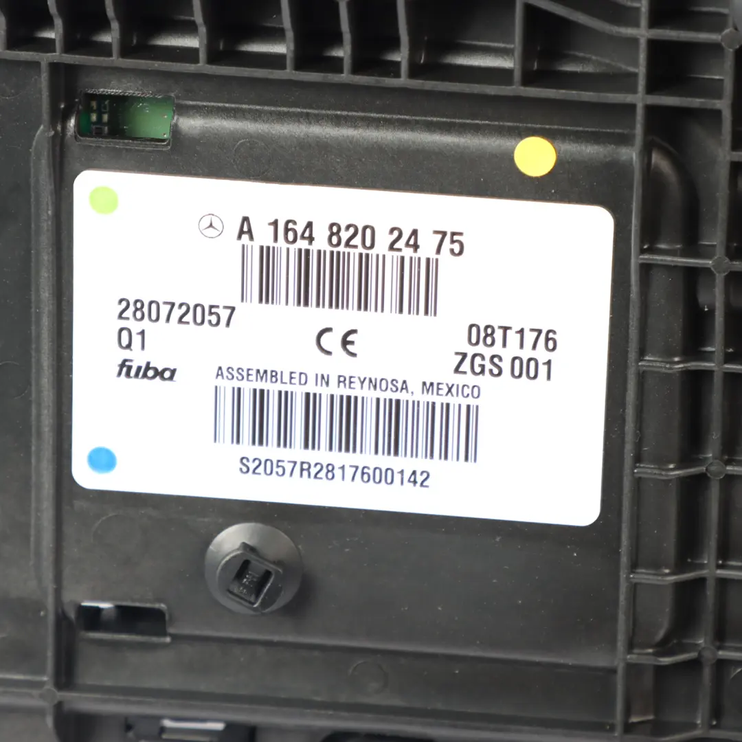 Antenna Amplifier Aerial Control Unit Module to Mercedes ML W164 with Part number A1648202475 Mercedes ML W164 Antenna Amplifier Aerial Control Unit Module - SKU A1648202475 - Part number A1648202475