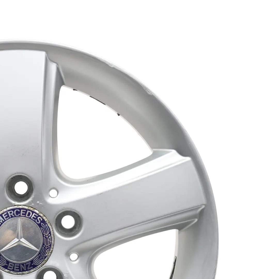 Felga Aluminiowa 16" 6J do Mercedes W245 o numerze A1694010302 Mercedes W245 Felga Aluminiowa 16" 6J - SKU A1694010302-1 - Numer Części A1694010302