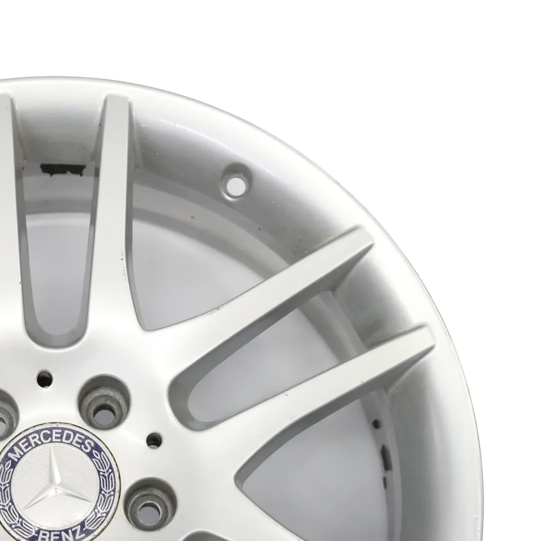 Silberne Alufelge Vorne 18" 7,5J ET:36 5-Speichen für Mercedes R171 mit Teilenummer A1714012802 Mercedes R171 Silberne Alufelge Vorne 18" 7,5J ET:36 5-Speichen - SKU A1714012802-1 - Teilenummer A1714012802