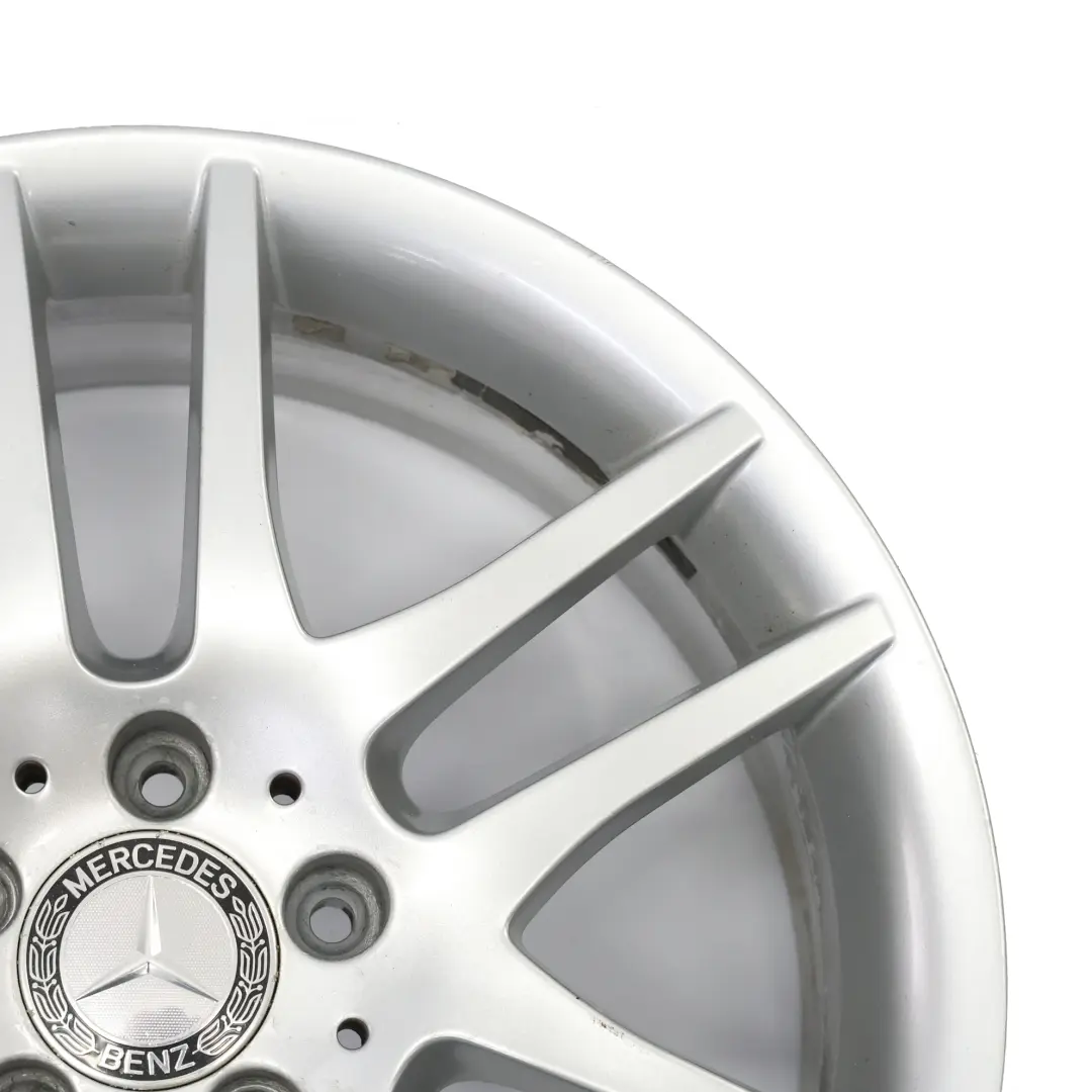 Silberne Vorderradfelge 18" 7,5J ET:36 für Mercedes SLK R171 mit Teilenummer A1714012802 Mercedes SLK R171 Silberne Vorderradfelge 18" 7,5J ET:36 - SKU A1714012802-2 - Teilenummer A1714012802