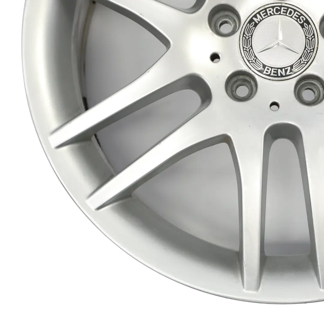 Felga Aluminiowa Srebrna Przód 18" 7,5J ET:36 do Mercedes SLK R171 o numerze A1714012802 Mercedes SLK R171 Felga Aluminiowa Srebrna Przód 18" 7,5J ET:36 - SKU A1714012802-2 - Numer Części A1714012802