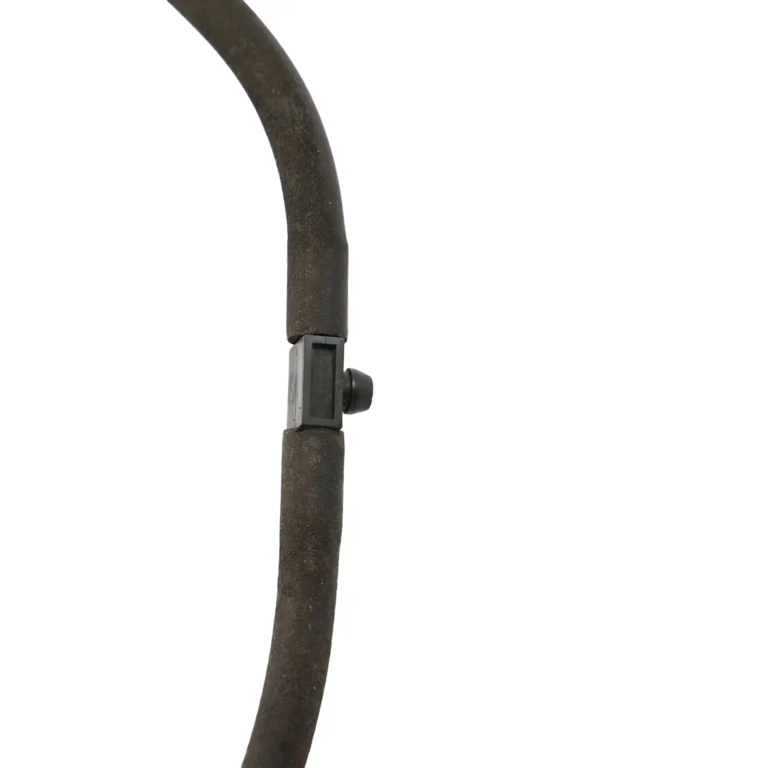 Windscreen Window Washer Hose to Mercedes R171 with Part number A1718600092 Mercedes R171 Windscreen Window Washer Hose - SKU A1718600092 - Part number A1718600092