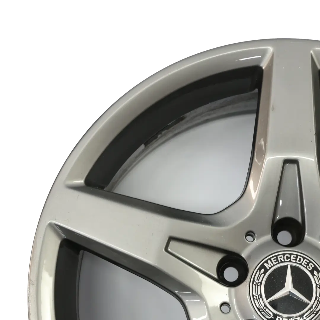 Llanta Aleación Delantera Gris 18" 7,5J ET:42 para Mercedes SLK R172 AMG con número de pieza A1724012602 Mercedes SLK R172 AMG Llanta Aleación Delantera Gris 18" 7,5J ET:42 - SKU A1724012602-4 - Número de pieza A1724012602