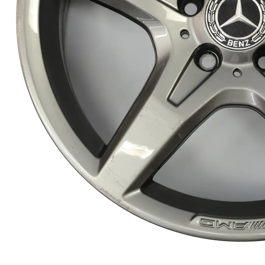 Llanta Aleación Delantera Gris 18" 7,5J ET:42 para Mercedes SLK R172 AMG con número de pieza A1724012602 Mercedes SLK R172 AMG Llanta Aleación Delantera Gris 18" 7,5J ET:42 - SKU A1724012602-4 - Número de pieza A1724012602