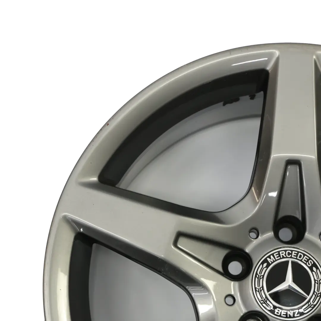 Jante Arrière En Alliage 18" ET:36 8,5J 5 Branches pour Mercedes SLK R172 à propos du numéro de pièce A1724012702 Mercedes SLK R172 Jante Arrière En Alliage 18" ET:36 8,5J 5 Branches - SKU A1724012702-6 - Numéro de pièce A1724012702