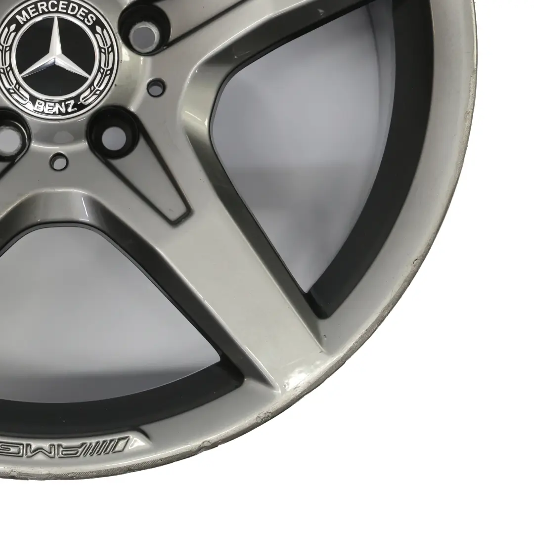 Leichtmetallfelge Hinten 18" ET:36 8,5J 5 Speichen für Mercedes R172 mit Teilenummer A1724012702 Mercedes R172 Leichtmetallfelge Hinten 18" ET:36 8,5J 5 Speichen - SKU A1724012702-6 - Teilenummer A1724012702