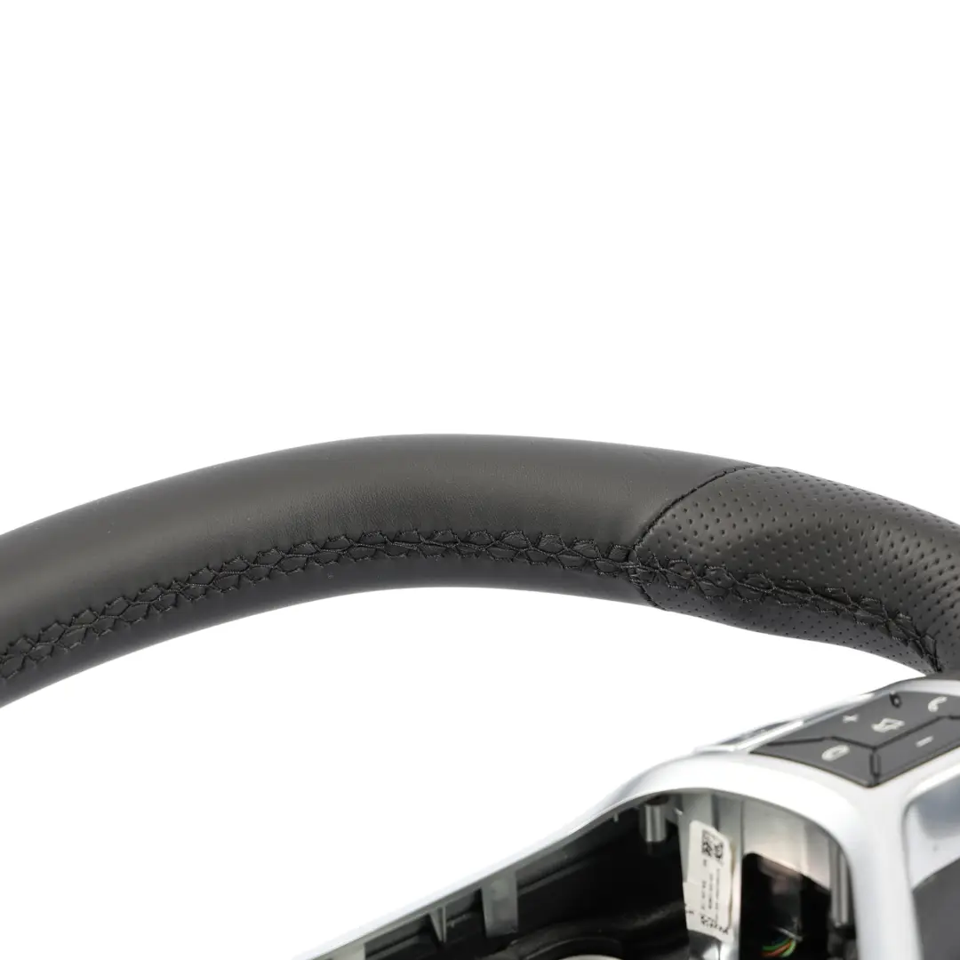  Volant Mercedes W204 C63 AMG W212 Neuf Cuir Noir Sport Volant Palettes - SKU A1724604403-1 - Numéro de pièce A1724604403