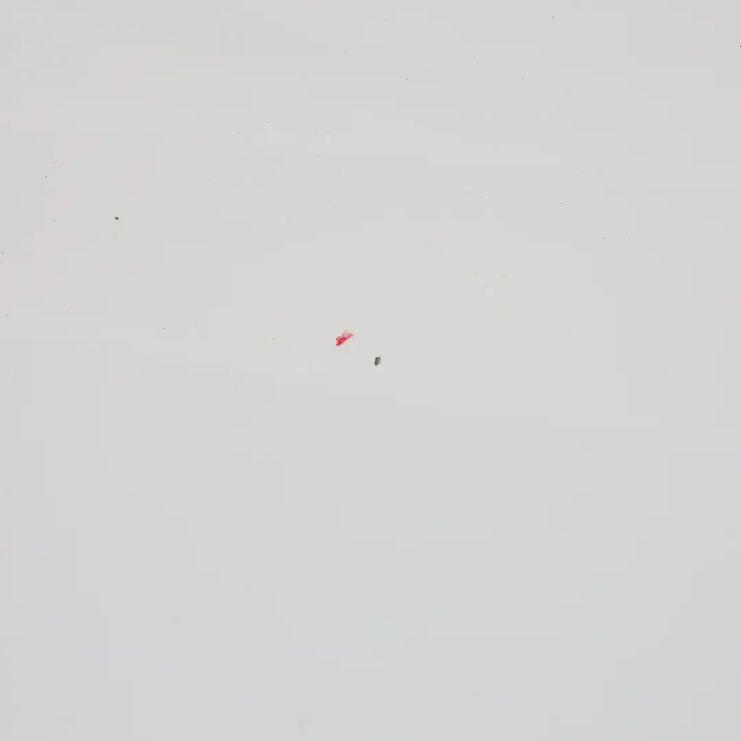 Puerta Trasera Derecha Clase A Calcite White Blanco - 650 para Mercedes W176 con número de pieza A1767300205 Mercedes W176 Puerta Trasera Derecha Clase A Calcite White Blanco - 650 - SKU A1767300205-CW1 - Número de pieza A1767300205