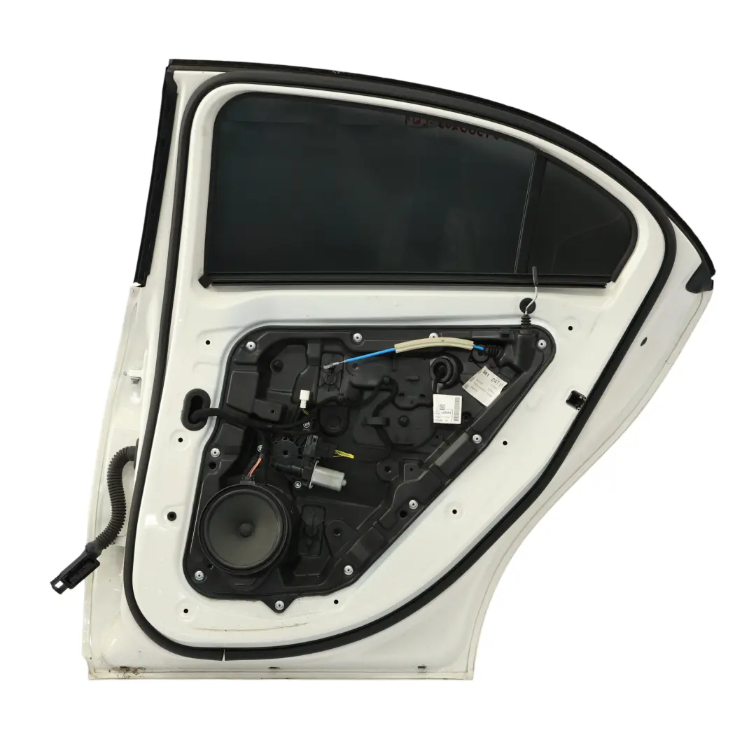 Porta posteriore destra Classe A Calcite White Bianco - 650 per Mercedes W176 con numero di parte A1767300205 Mercedes W176 Porta posteriore destra Classe A Calcite White Bianco - 650 - SKU A1767300205-CW1 - Numero di parte A1767300205