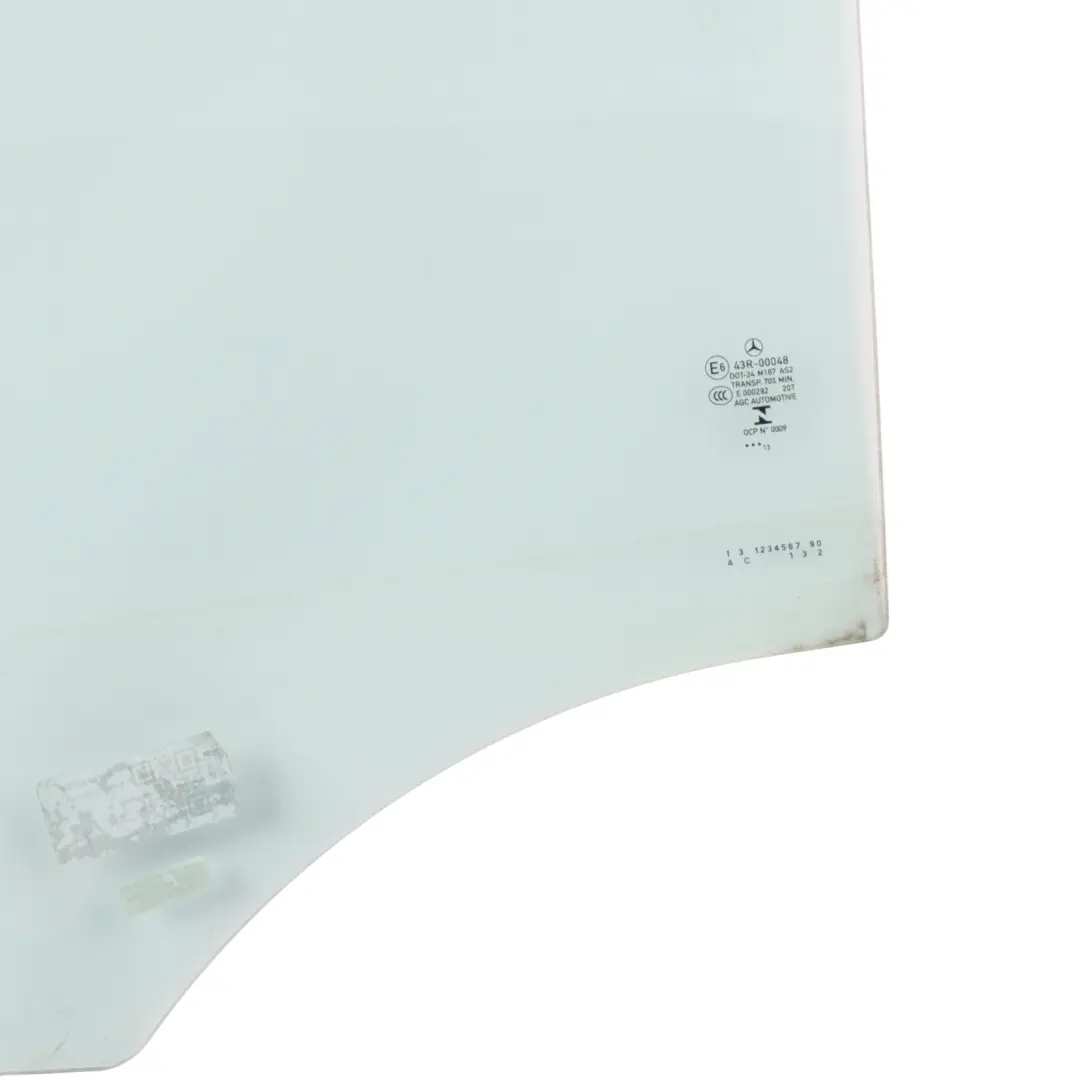 Vitre Latérale De Porte Arrière Gauche AS2 pour Mercedes W176 à propos du numéro de pièce A1767350300 Mercedes W176 Vitre Latérale De Porte Arrière Gauche AS2 - SKU A1767350300 - Numéro de pièce A1767350300