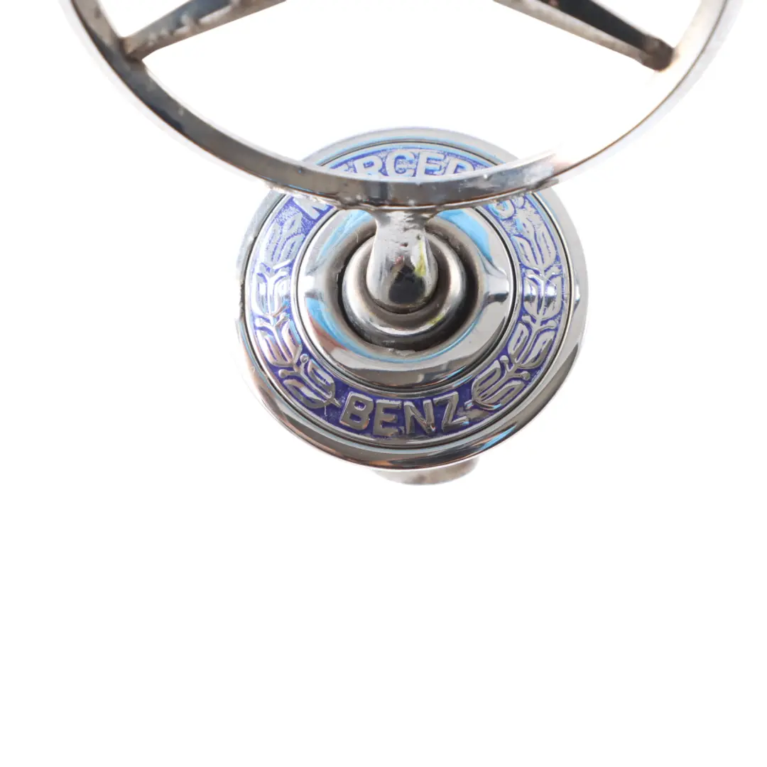 Estrella Emblema Mercedes W203 W208 W210 Capó Insignia para con número de pieza A2028800186 Estrella Emblema Mercedes W203 W208 W210 Capó Insignia - SKU A2028800186 - Número de pieza A2028800186