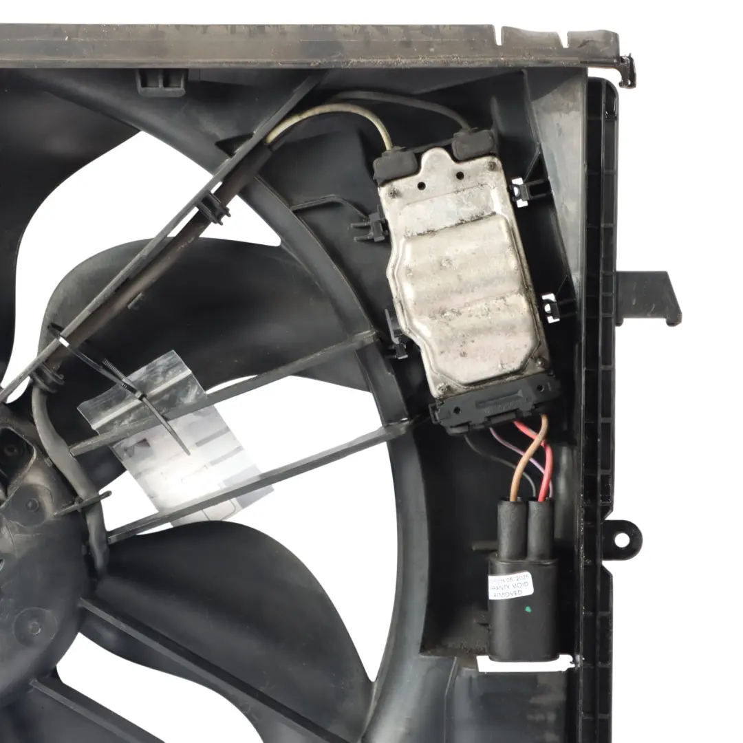 Ventilador Del Radiador Ventilador Refrigeración Motor para Mercedes W204 con número de pieza A2045000193 Mercedes W204 Ventilador Del Radiador Ventilador Refrigeración Motor - SKU A2045000193 - Número de pieza A2045000193